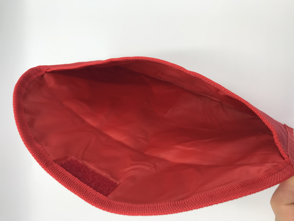 P8008 travel document holder